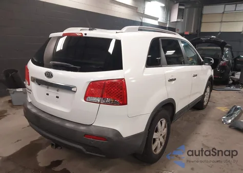 2011 Kia Sorento Lx z USA, uszkodzony, nr VIN 5XYKT4A16BG012536